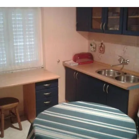 Apartmani Mira