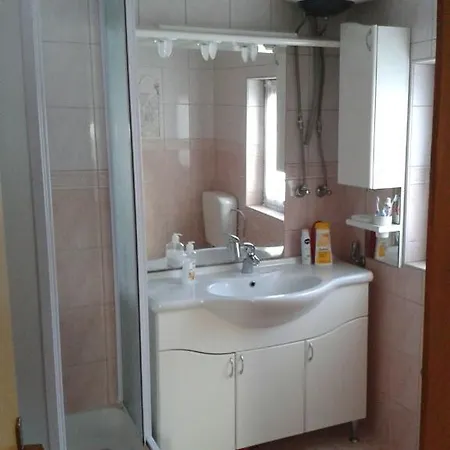 Mira Apartment *